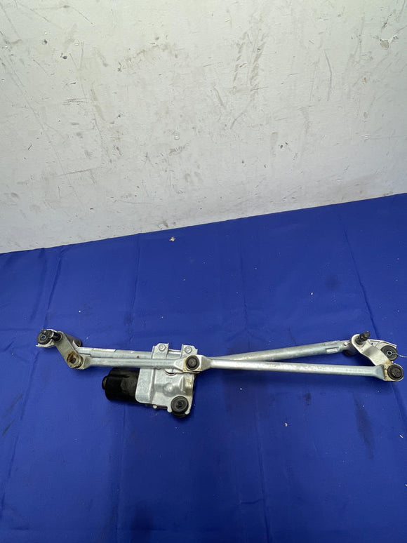 2018-23 Ford Mustang Wiper Motor Assembly 163