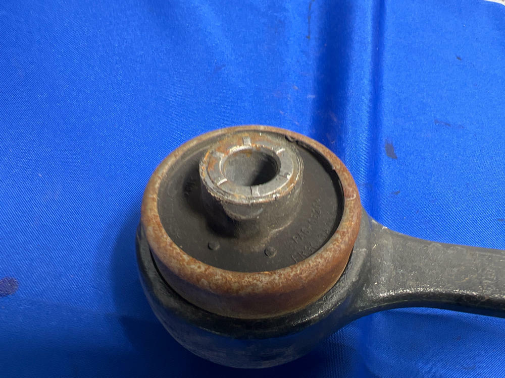 2015-23 Ford Mustang Left Front Spindle Wheel Hub Control Arm 17k Miles 149