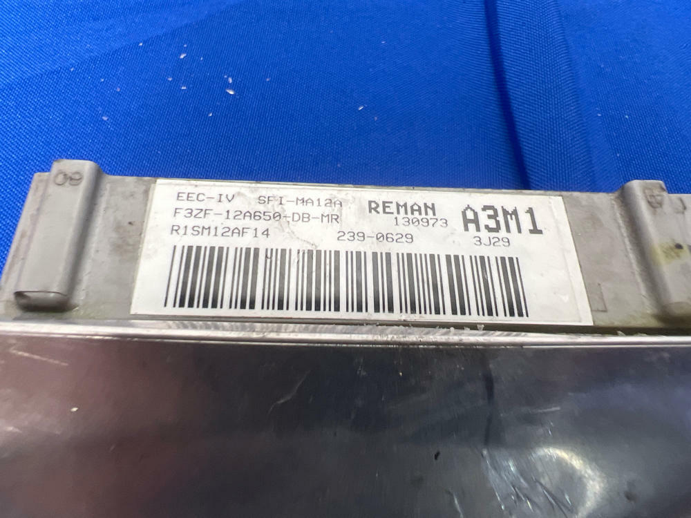 1993 Ford Mustang GT 5 Speed ECU PARTS ONLY 157