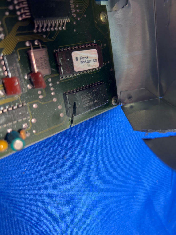 1993 Ford Mustang GT 5 Speed ECU PARTS ONLY 157