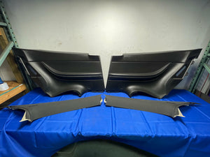 2004-06 Pontiac GTO Rear Interior 4 Pieces 159