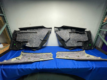 2004-06 Pontiac GTO Rear Interior 4 Pieces 159