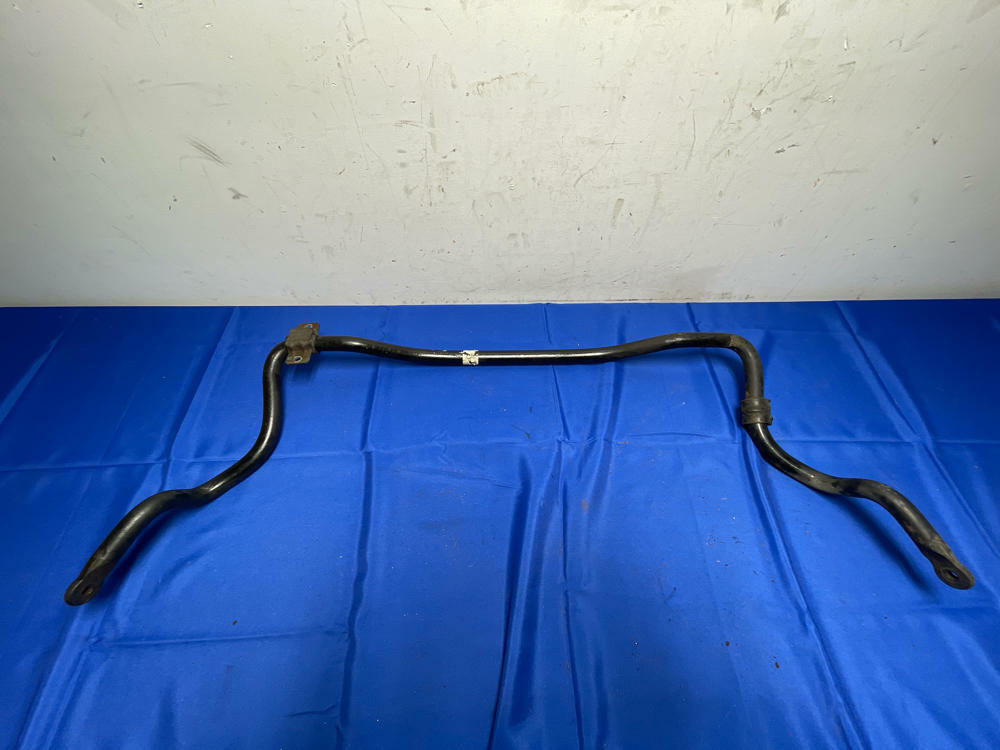 2005-06 Pontiac GTO Front Sway Bar OEM 159