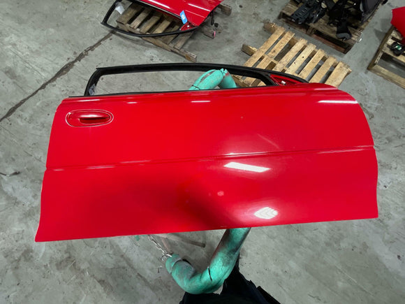2005-06 Pontiac GTO RH Passenger Door Complete 159