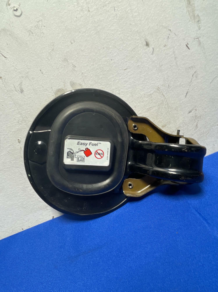2010-14 Ford Mustang Gas Tank Door 160
