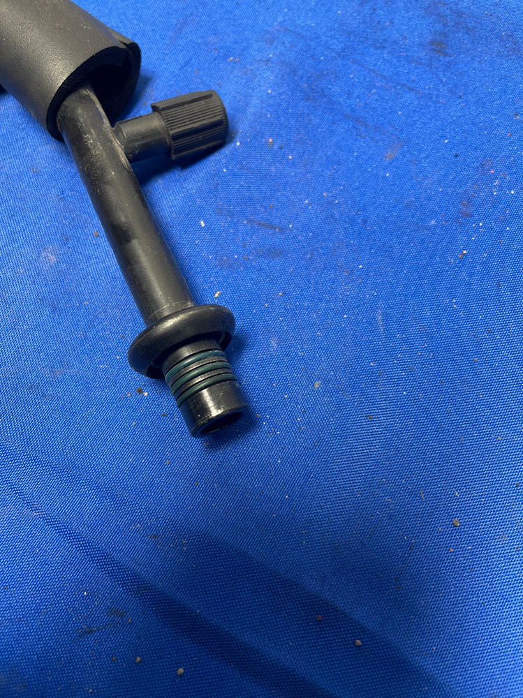 2003-04 Ford Mustang SVT Cobra AC Line 166