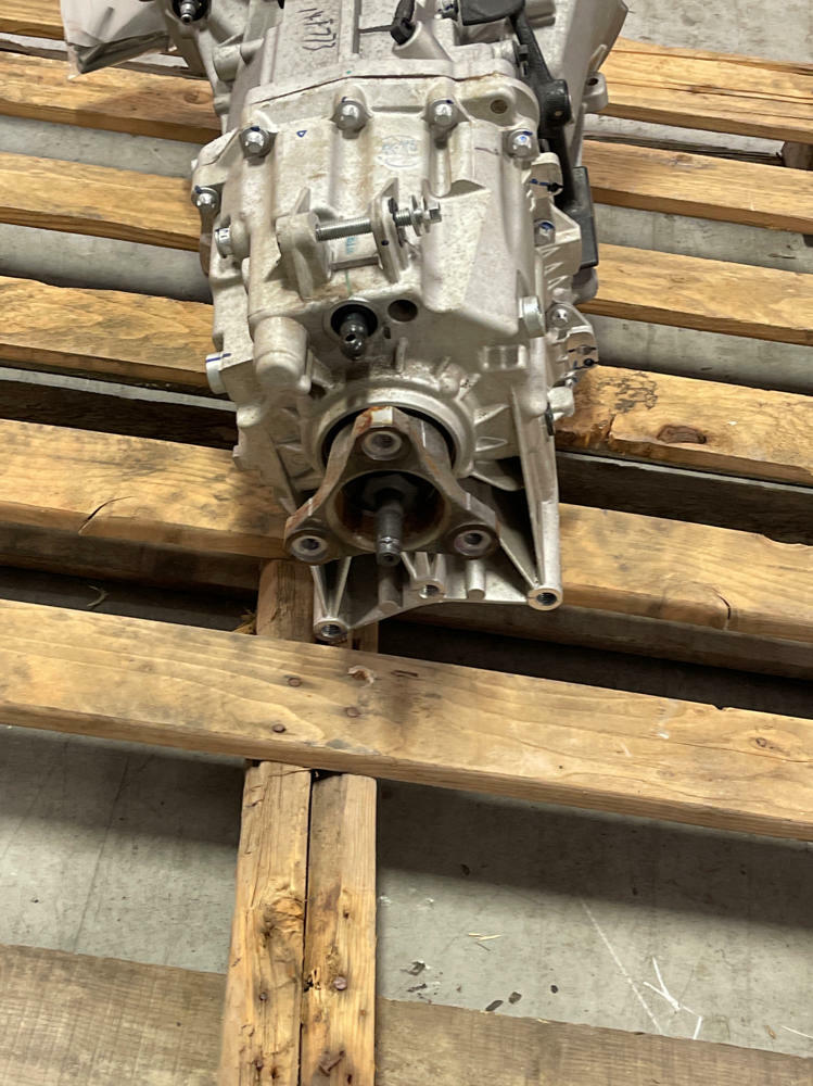 201923 Ford Mustang GT MT82 D4 6 Speed Transmission 29k Miles 139