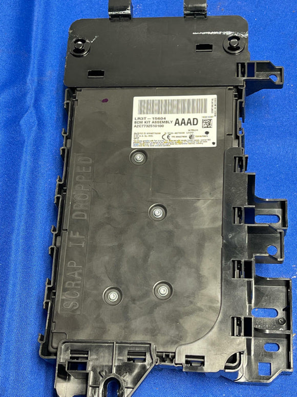2015-17 Ford Mustang GT 5.0 Convertible 6R80 Body Control Module 161