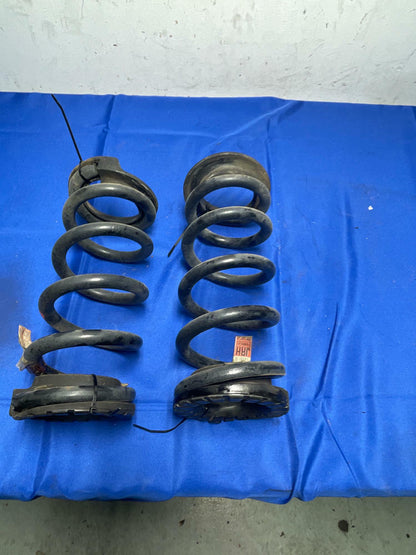 2018-23 Ford Mustang GT OEM Rear Springs 17k Miles 149