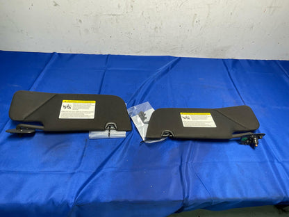 2005-09 Ford Mustang Coupe Sun Visors Pair 162
