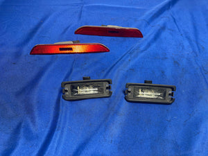 2015-17 Ford Mustang Rear Bumper Side Lights & License Plate Lamps 161