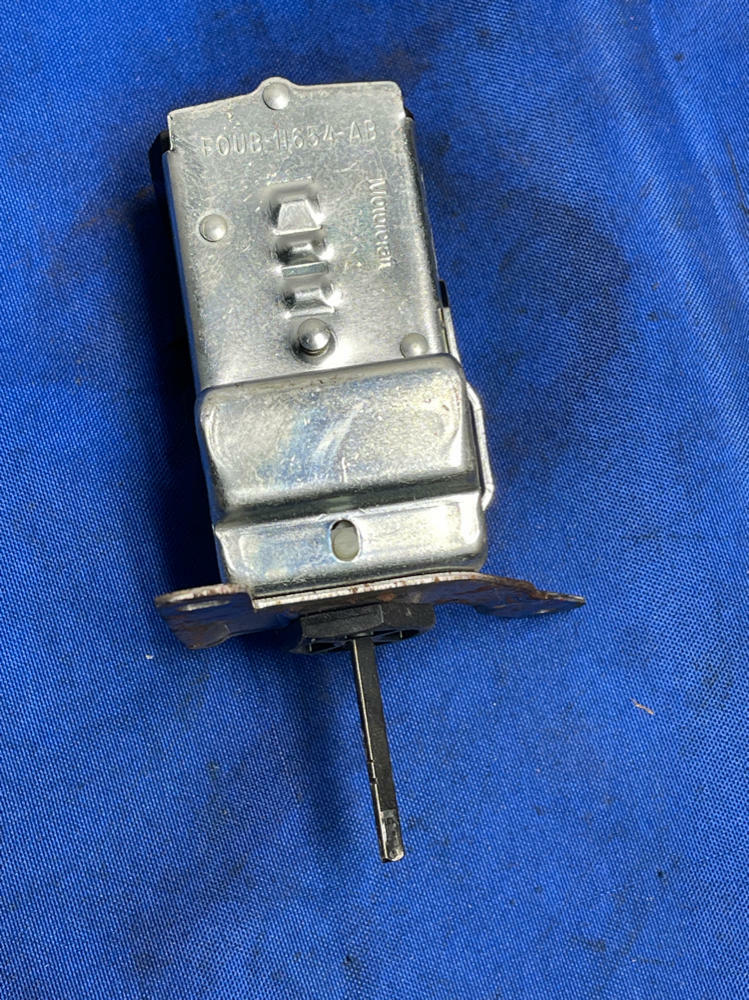 2003-04 Ford Mustang SVT Cobra Head Light Switch 175