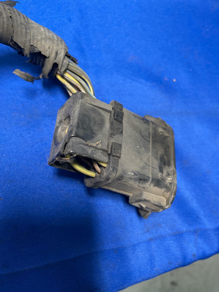 1999-00 Ford Mustang GT 4.6 V8 Saleen S281 Distribution Harness 178
