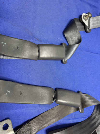 2003-04 Ford Mustang SVT Cobra Rear Seat Belt Pair 179