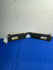 1999-04 Ford Mustang GT Sunvisors Coupe 171