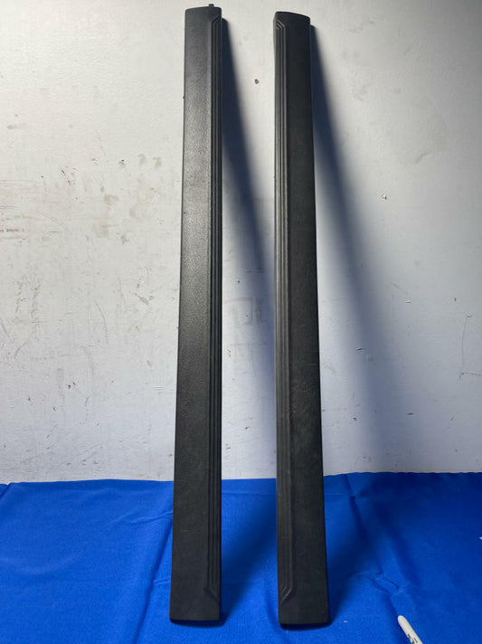 1999-04 Ford Mustang GT Dark Charcoal Door Sills 171
