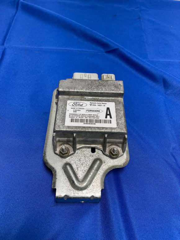 1999-04 Ford Mustang SRS Restirant Module 170