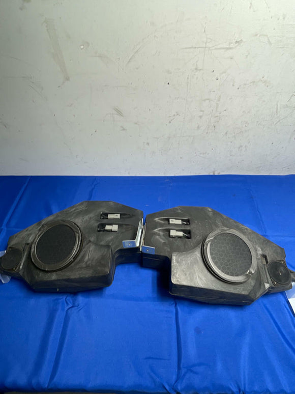 1999-04 Ford Mustang Convertible Mach 460 Rear Speakers 170
