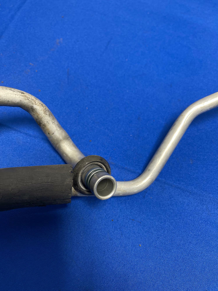 199904 Ford Mustang GT AC Lines 170 Blu Auto Parts