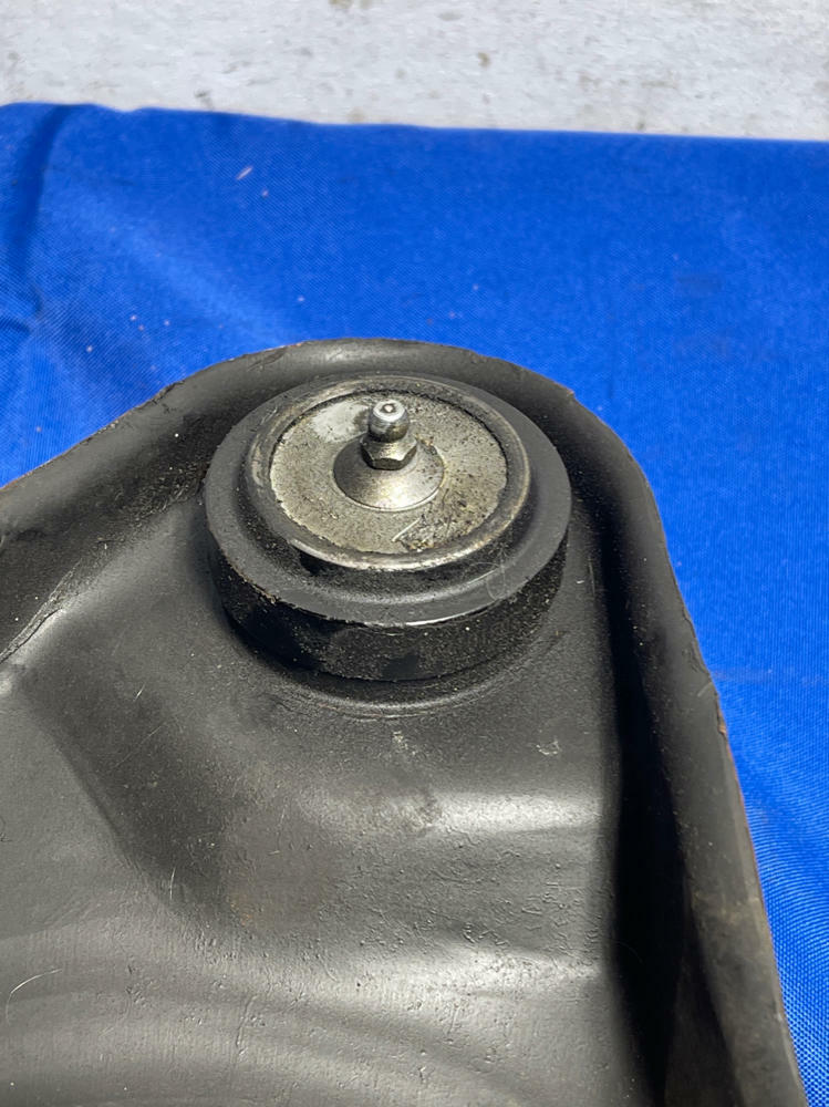 2003-04 Ford Mustang SVT Cobra Control Arms Pair 180