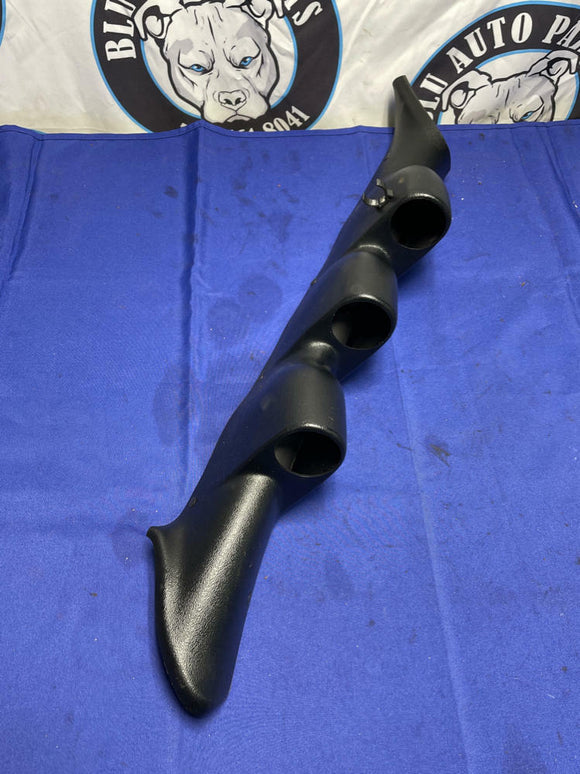 1999-04 Ford Mustang Triple Gauge Pod 182
