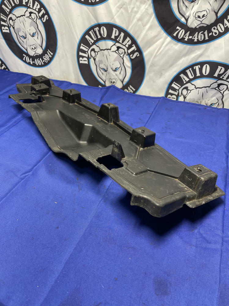 2018-23 Ford Mustang Front Radiator Air Duct Shroud 184