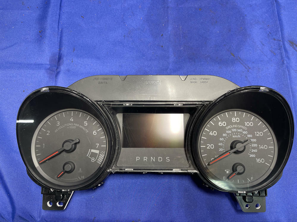 2018-23 Ford Mustang Instrument Cluster 185