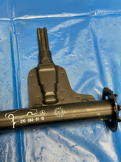 1999-02 Merecedes E55 AMG W210 Jack 156