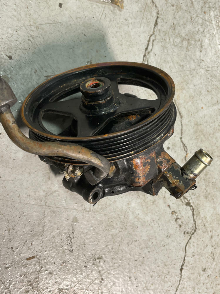 2003-04 Ford Mustang SVT Cobra Power Steering Pump & Line 186