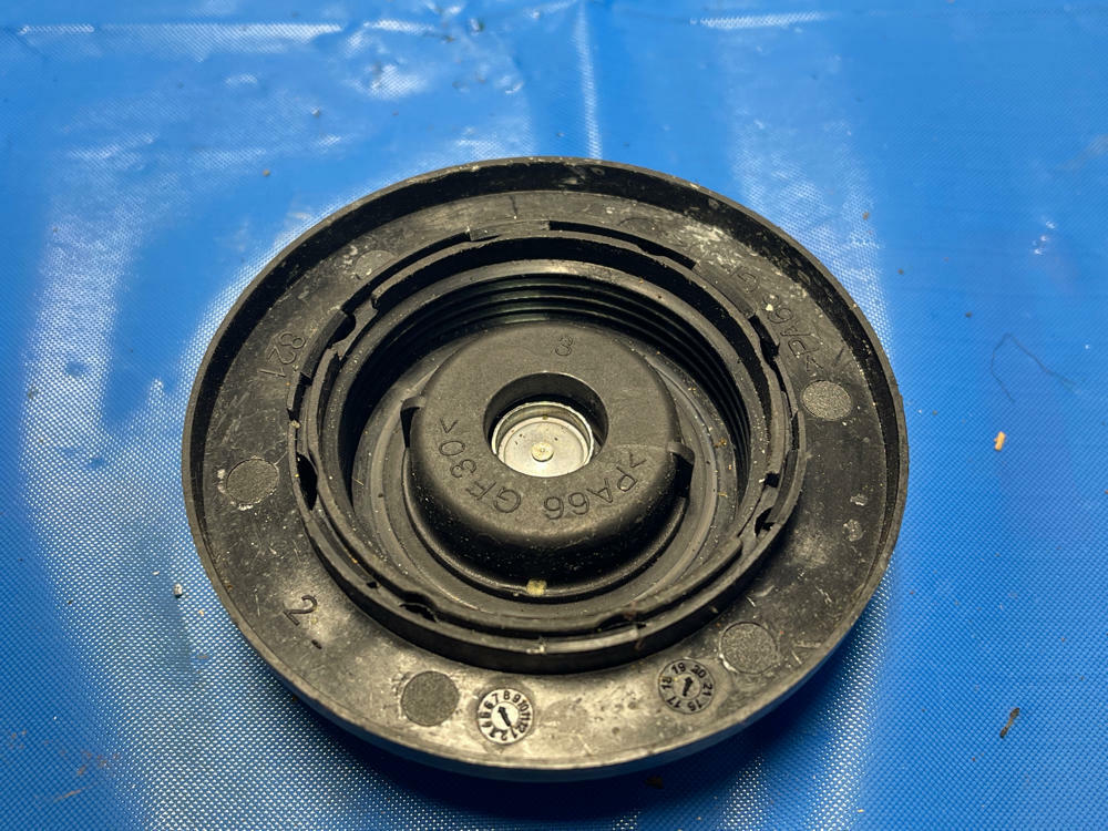 2003-04 Ford Mustang SVT Cobra Coolant Expansion Tank Cap 186
