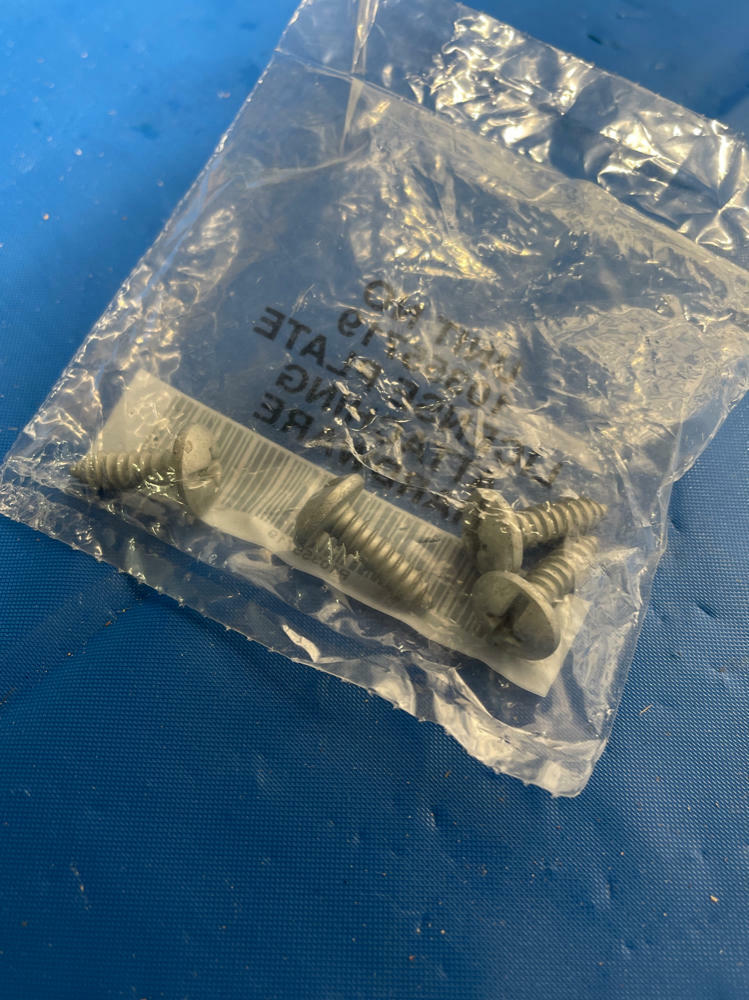2018-23 Chevrolet Camaro ZL1 Front Plate Hardware NEW 169