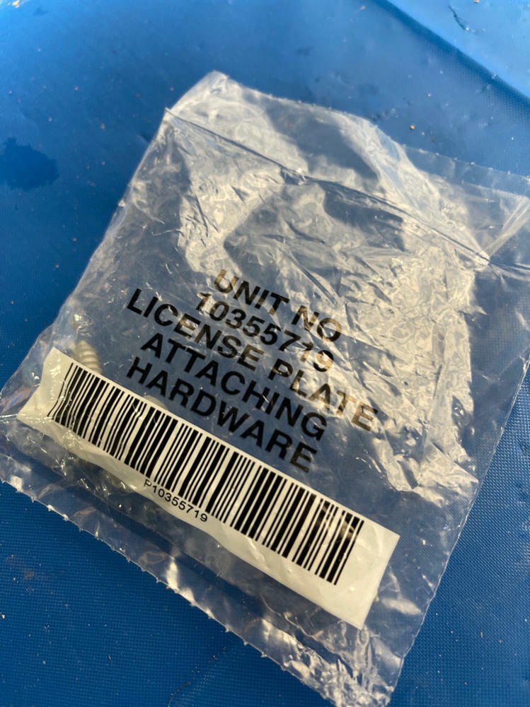 2018-23 Chevrolet Camaro ZL1 Front Plate Hardware NEW 169