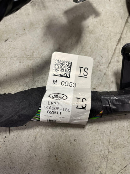 2015-23 Ford Mustang GT Premium Body Harness Damaged 190