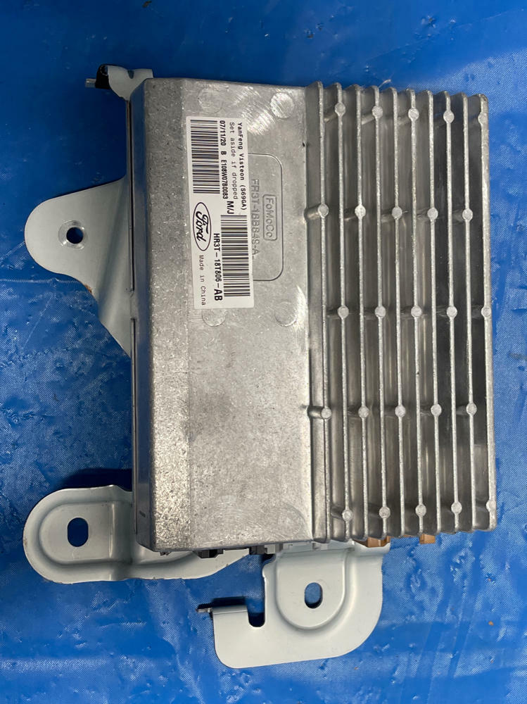 2018-23 Ford Mustang GT Audio Amplifier 190