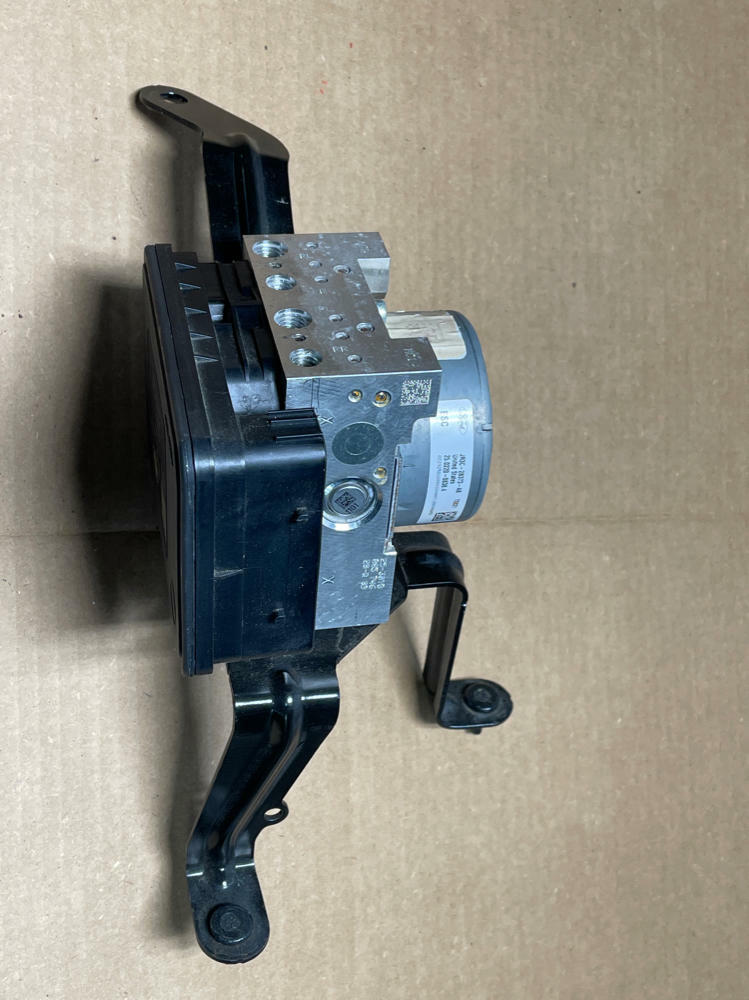 2018-23 Ford Mustang ABS Module 195