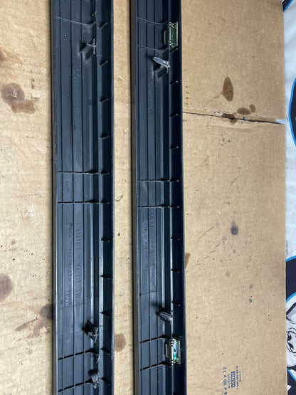 1999-04 Ford Mustang GT 4.6 Door Sills Pair 189