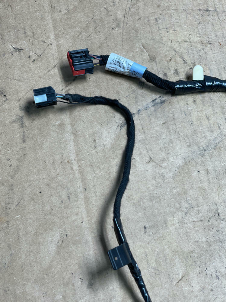 2015-17 Ford Mustang GT Rear View Mirror harness 193