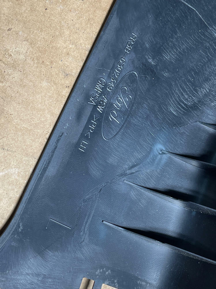 2015-17 Ford Mustang GT Kick Panels Pair 193