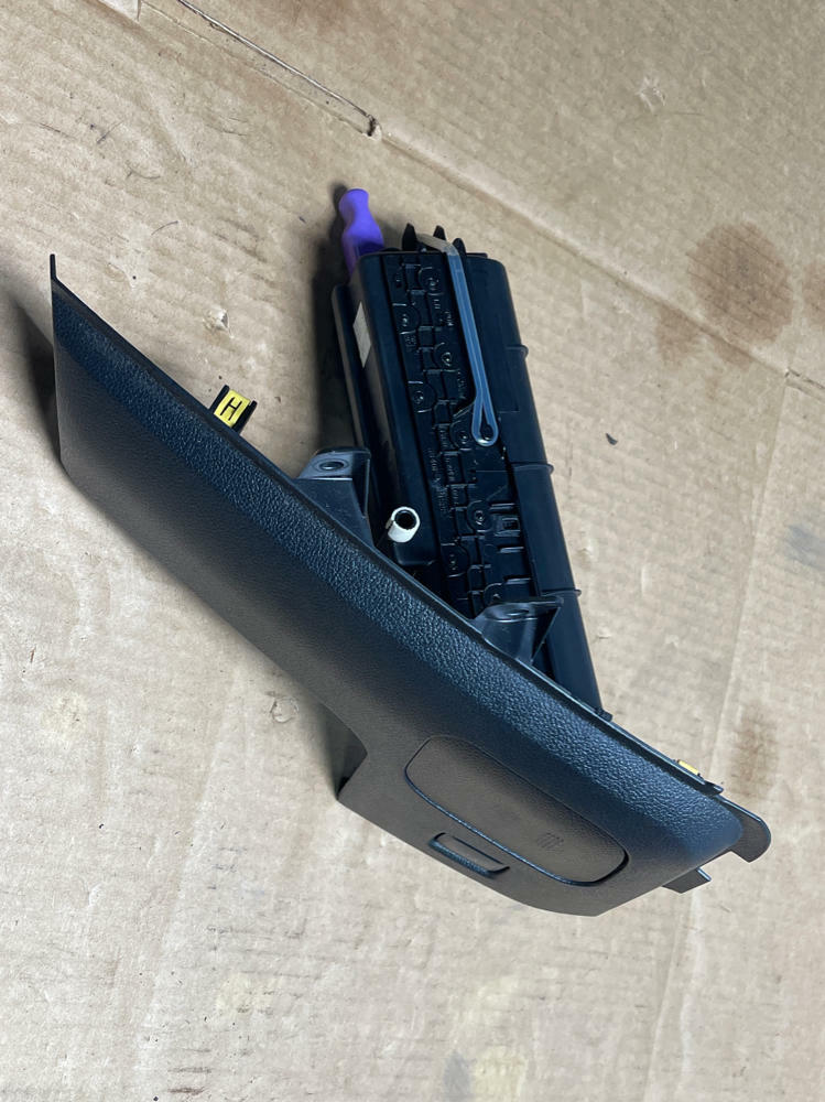 2015-17 Ford Mustang GT Driver LH Dash Stowage Tray Trim 193