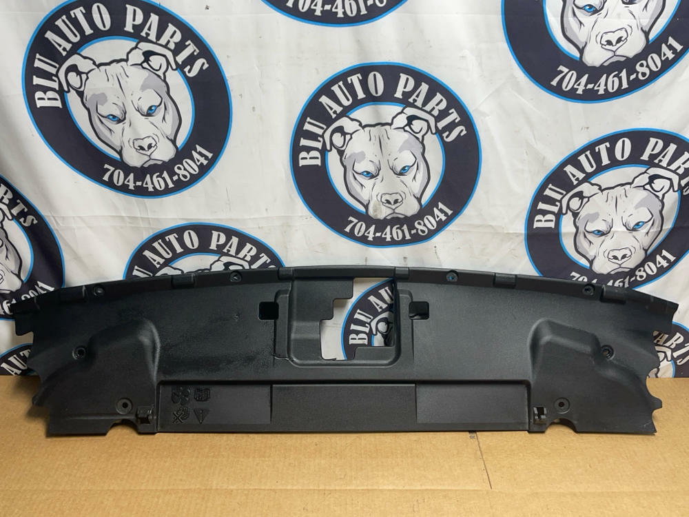2018-23 Ford Mustang GT Radiator Cover Panel 194