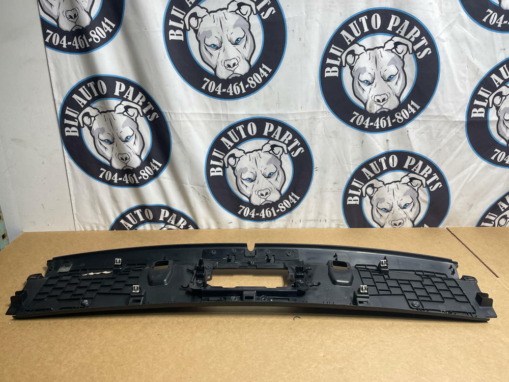 2018-23 Ford Mustang GT Convertible Trim Panel Middle 206