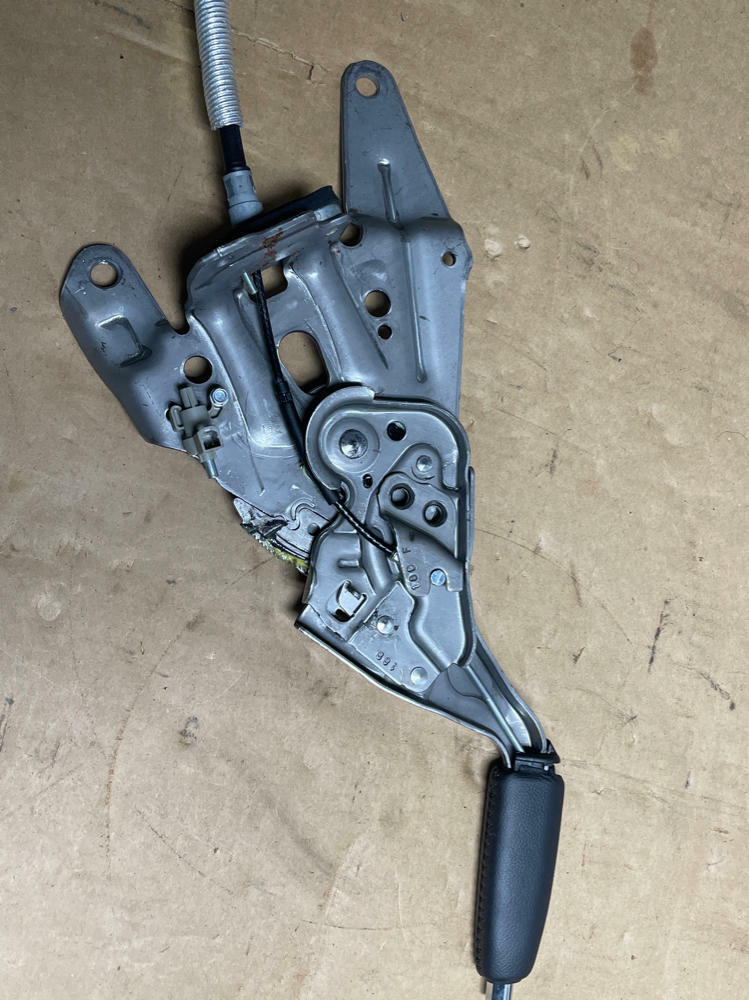 2018-23 Ford Mustang GT Parking Brake Assembly 205
