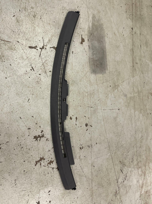 2018-23 Ford Mustang GT Dash Defroster Vent Trim 205