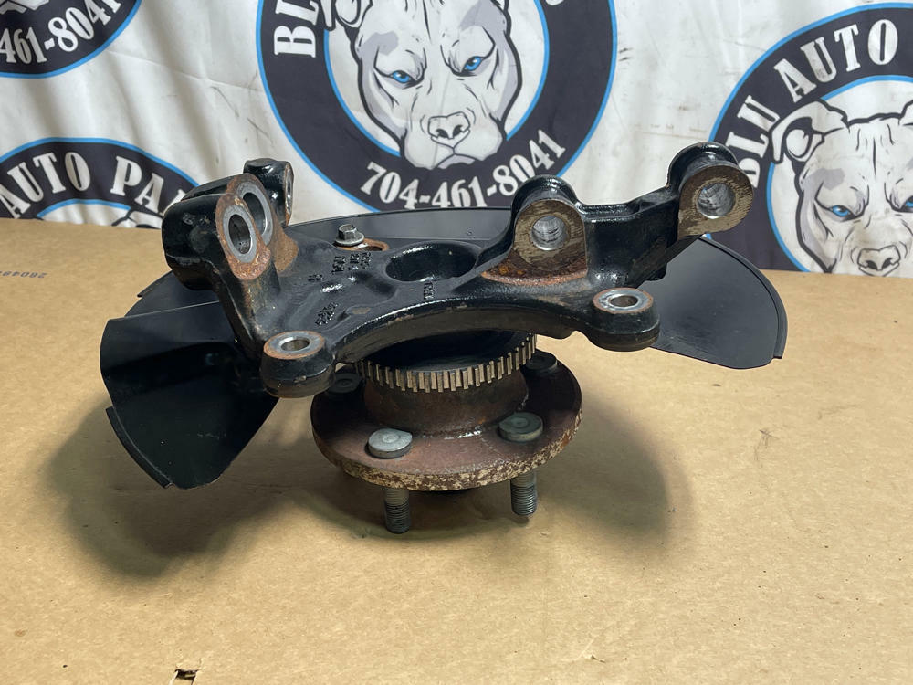 2018-23 Ford Mustang GT Front Passenger RH Spindle w/ ABS Sensor 205