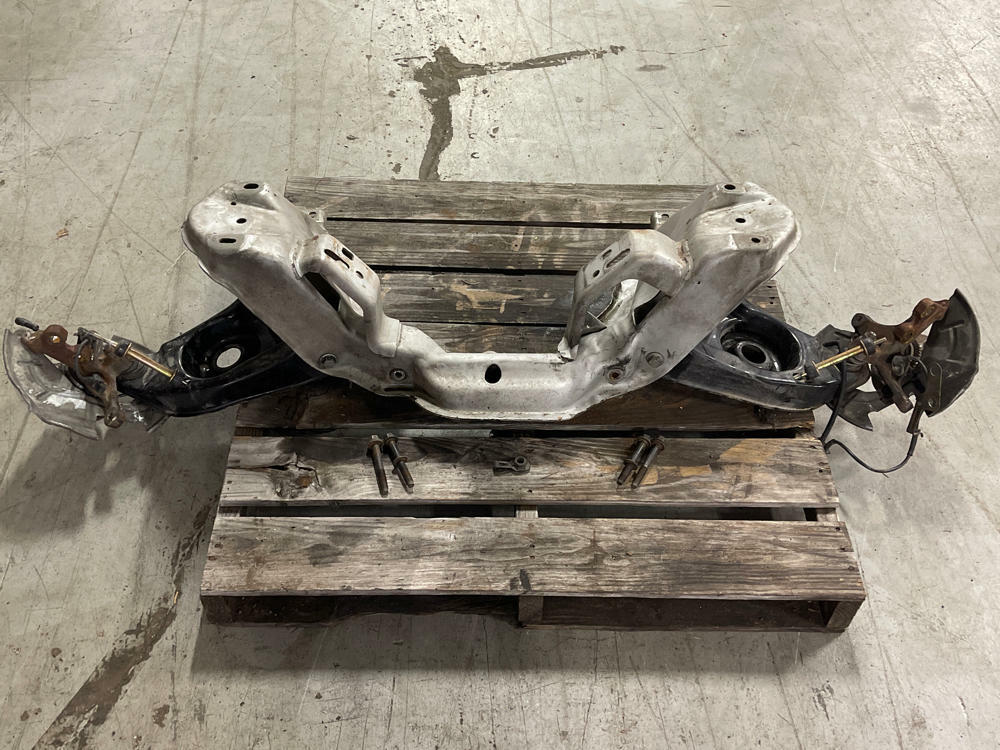 2003-04 Ford Mustang SVT Cobra K-Member Drop-Out Assembly 203