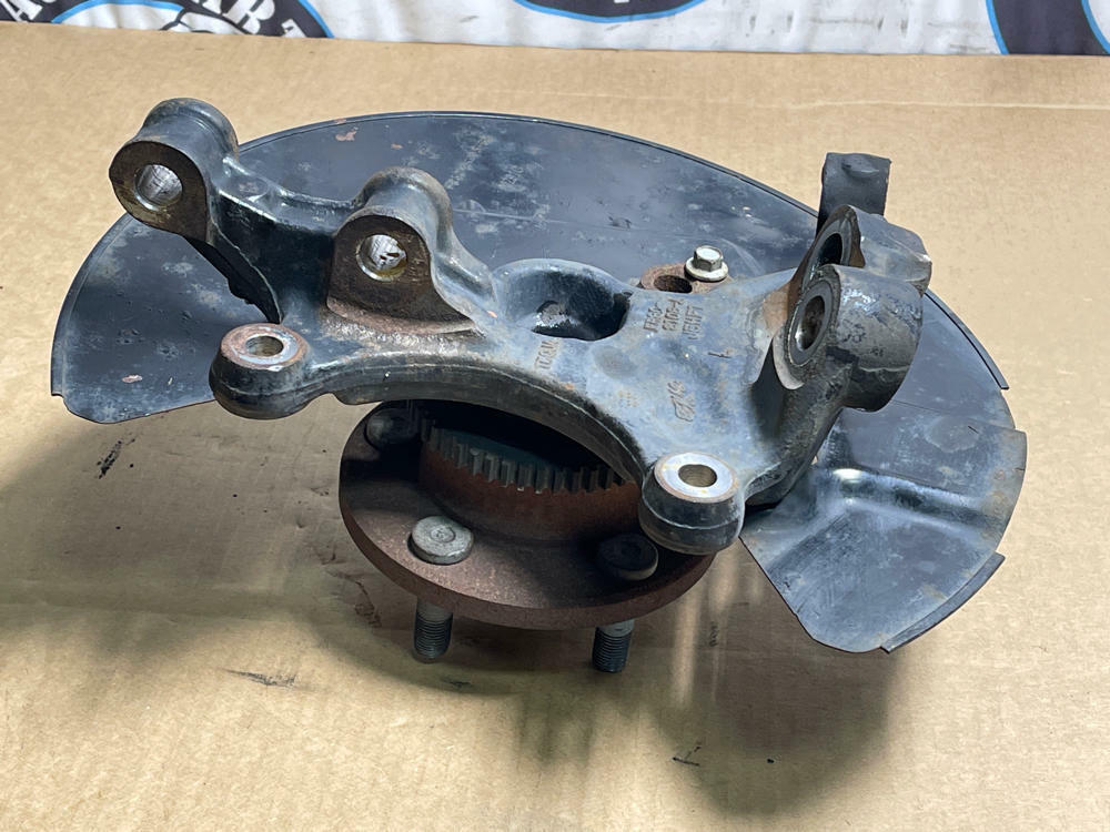 2015-17 Ford Mustang LH Driver Spindle 210