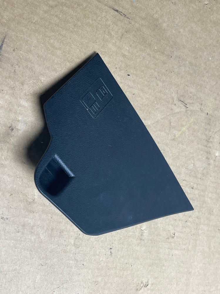 2015-17 Ford Mustang Interior Fuse Box Cover Trim 210