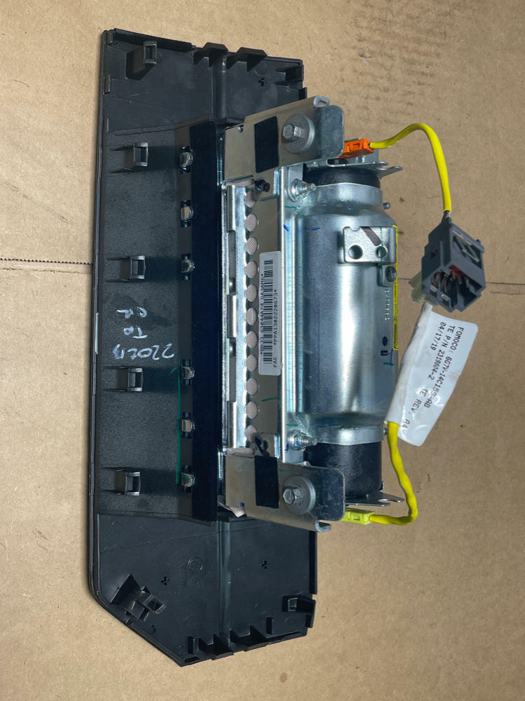 2011-14 Ford Mustang GT Dash Trim AC Vents Pass Cover 192