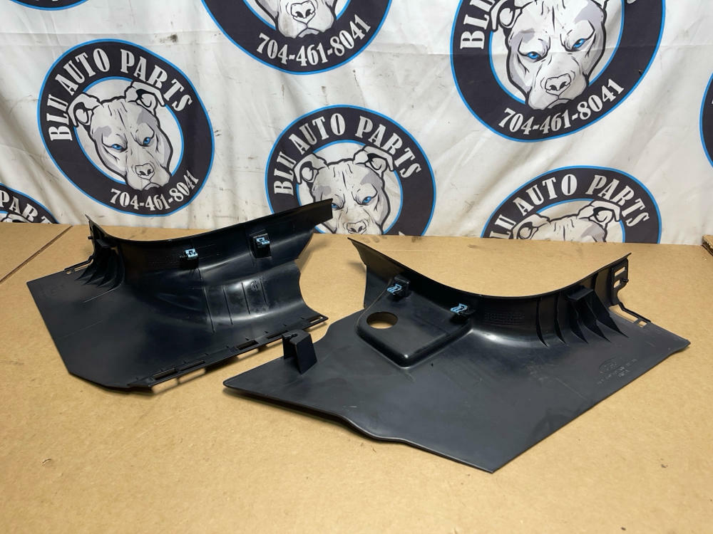 2018-23 Ford Mustang GT Kick Panels Pair 207