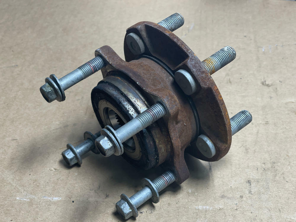 2018-23 Ford Mustang GT Rear Hub Assembly 207